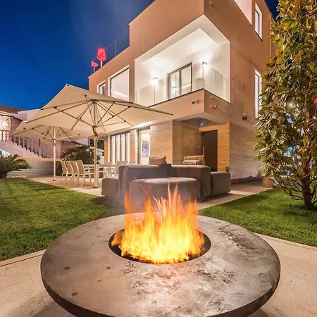 Four Seasons By Interhome Casa de Férias *