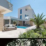 Four Seasons By Interhome Dom wakacyjny *