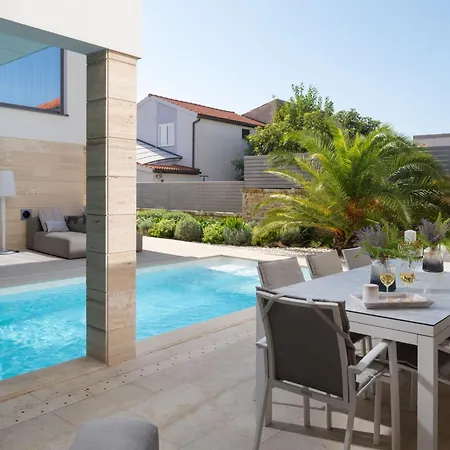 Four Seasons By Interhome Holiday home Vrsi