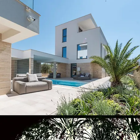 Four Seasons By Interhome Holiday home *