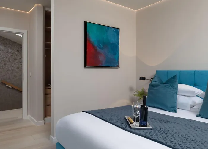 Four Seasons By Interhome Vrsi
