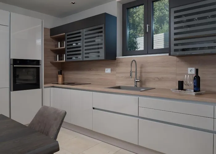 Vikendica Four Seasons By Interhome Vrsi