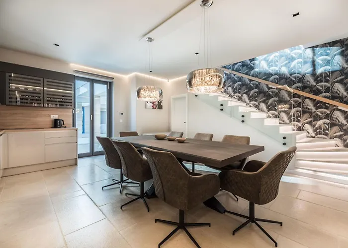Four Seasons By Interhome